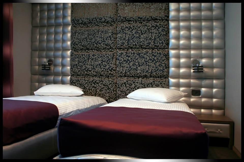 Hotel Aqua Târgu Jiu 외부 사진