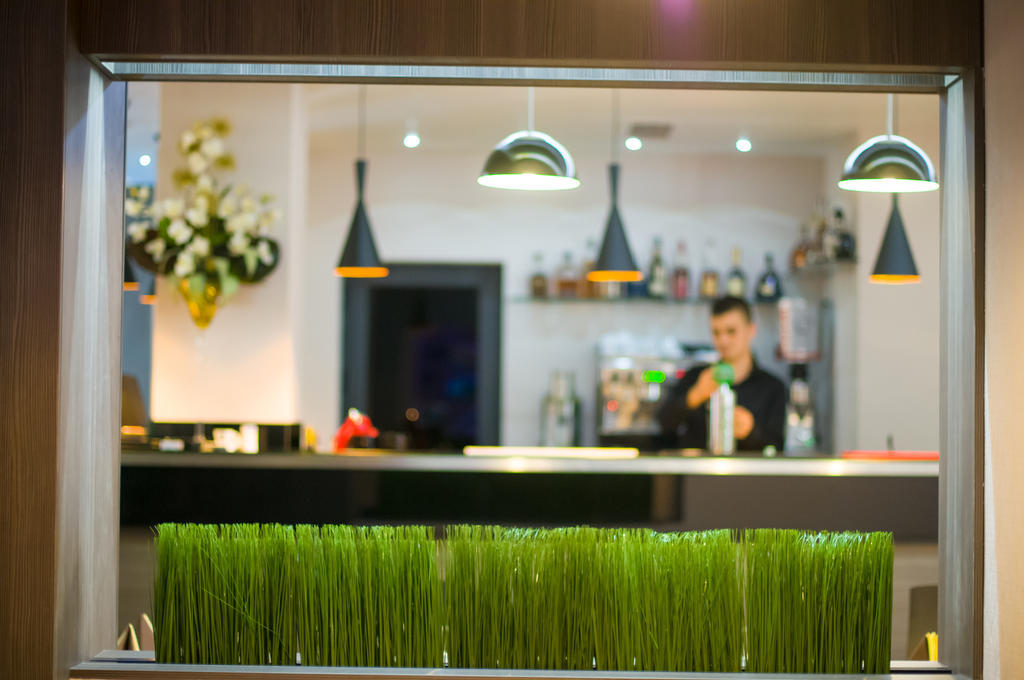Hotel Aqua Târgu Jiu 외부 사진